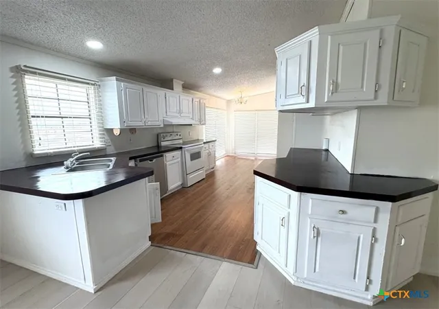 Photo 3 of Single family home for sale at 366 County Rd 123, Buckholts, TX 76518 | MLS# 600045 | Listing updated on 2026-08-28