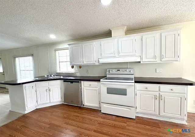 Photo 3 of Single family home for sale at 366 County Rd 123, Buckholts, TX 76518 | MLS# 600045 | Listing updated on 2026-08-28