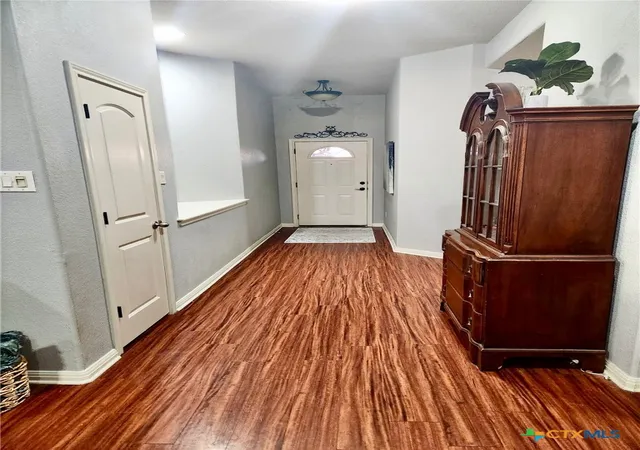Photo 2 of Single family home for sale at 91 Skyview Ter, Leander, TX 78641 | MLS# 600210 | Listing updated on 2026-09-30