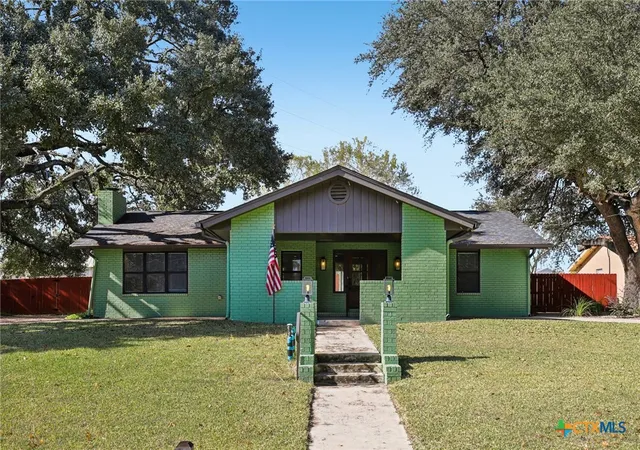 Photo 2 of Single family home for sale at 786 Renee St, Seguin, TX 78155 | MLS# 600012 | Listing updated on 2026-09-18