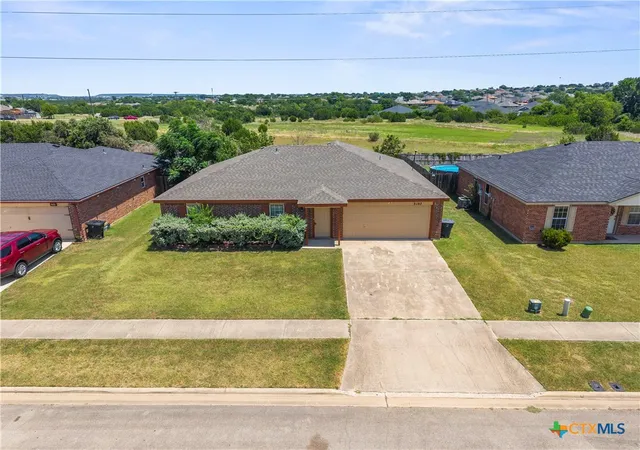 Photo 2 of Sale Pending at 3107 Tom Lockett Dr, Killeen, TX 76549 | MLS# 600619 | Listing updated on 2026-08-23