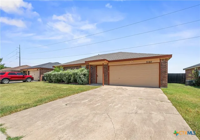 Photo 3 of Sale Pending at 3107 Tom Lockett Dr, Killeen, TX 76549 | MLS# 600619 | Listing updated on 2026-08-23