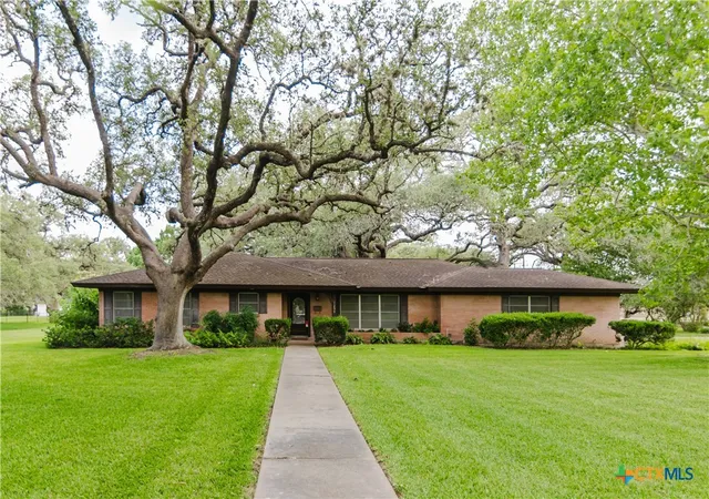 Photo 2 of Single family home for sale at 1209 Moss Ln, Cuero, TX 77954 | MLS# 600867 | Listing updated on 2026-08-20