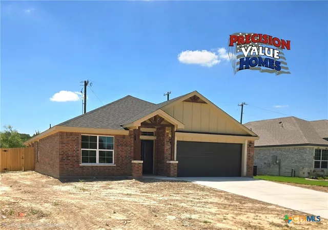 Photo 2 of Sale Pending at 1409 Fossil Trl, Belton, TX 76513 | MLS# 600905 | Listing updated on 2026-08-26