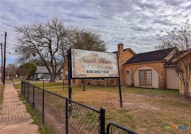 Photo 34 of Condo for sale at 613 E Broadway St #5, Cuero, TX 77954 | MLS# 600929 | Listing updated on 2026-09-02