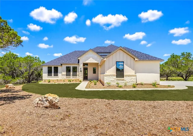Photo 2 of Sale Pending at 742 Rayner Ranch Blvd, Spring Branch, TX 78070 | MLS# 601861 | Listing updated on 2026-09-14