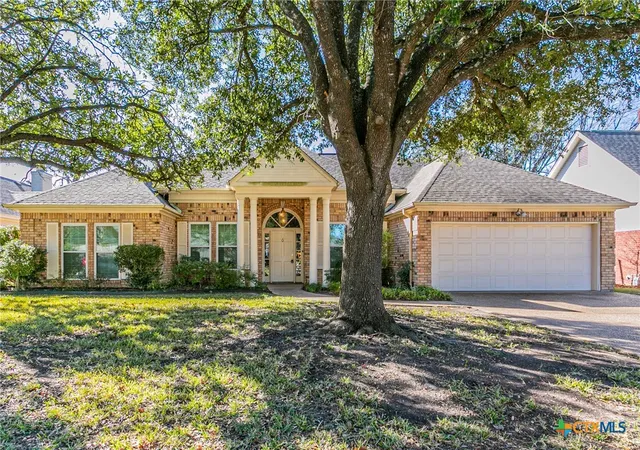 Photo 2 of Single family home for sale at 2901 Stratford Dr, Temple, TX 76502 | MLS# 602456 | Listing updated on 2026-09-08