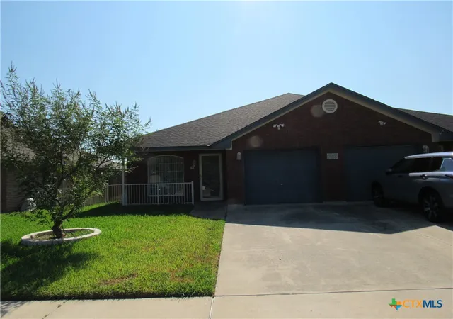 Photo 1 of Multi family home for sale at 4604 Pennington Ave #2, Killeen, TX 76549 | MLS# 602709 | Listing updated on 2026-09-07