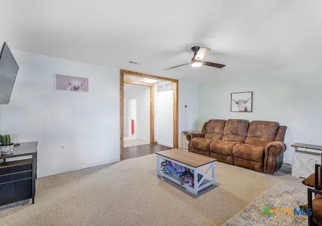 Photo 4 of Single family home for sale at 1510 N Avenue, Shiner, TX 77984 | MLS# 602723 | Listing updated on 2026-09-18