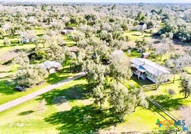 Photo 3 of Manufactured home for sale at 103 Forest View Dr, Victoria, TX 77905 | MLS# 603156 | Listing updated on 2026-08-26
