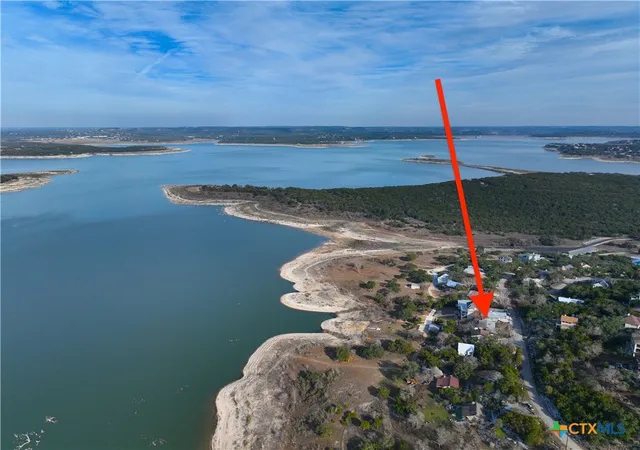 Photo 2 of Single family home for sale at 937 Hillcrest Forest, Canyon Lake, TX 78133 | MLS# 602910 | Listing updated on 2026-09-09