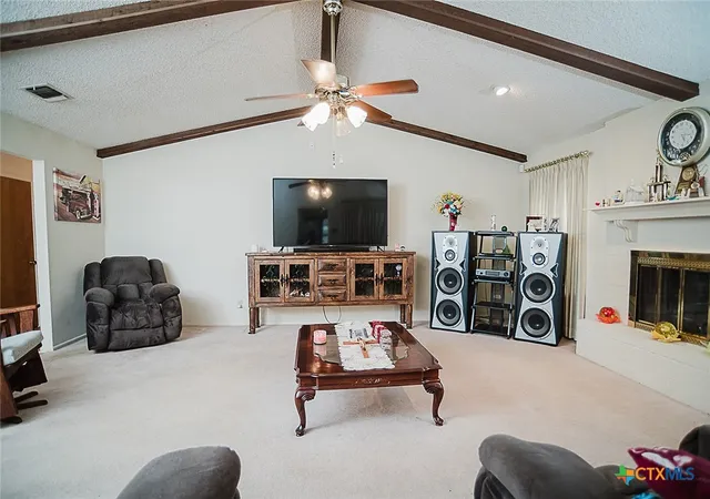 Photo 4 of Single family home for sale at 1551 Willow Crk Rd, Seguin, TX 78155 | MLS# 603264 | Listing updated on 2026-09-29