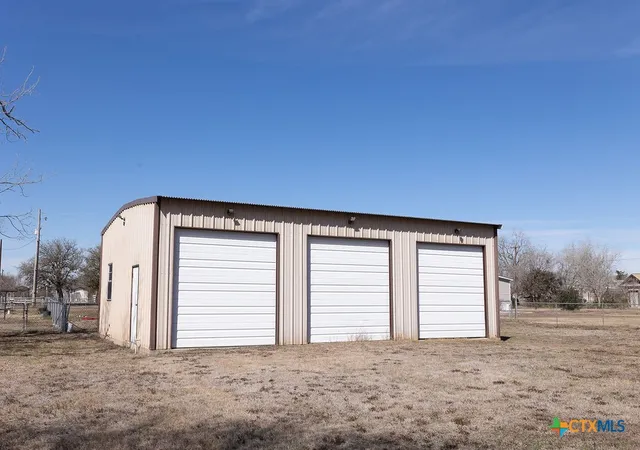 Photo 3 of Sale Pending at 202 East 4th St, Nordheim, TX 78141 | MLS# 602789 | Listing updated on 2026-09-08