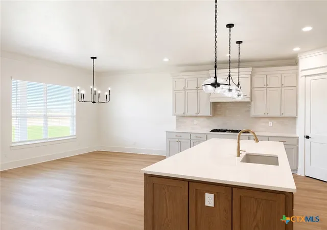 Photo 3 of Single family home for sale at 1614 Hunt Dr, Salado, TX 76571 | MLS# 603391 | Listing updated on 2026-09-14
