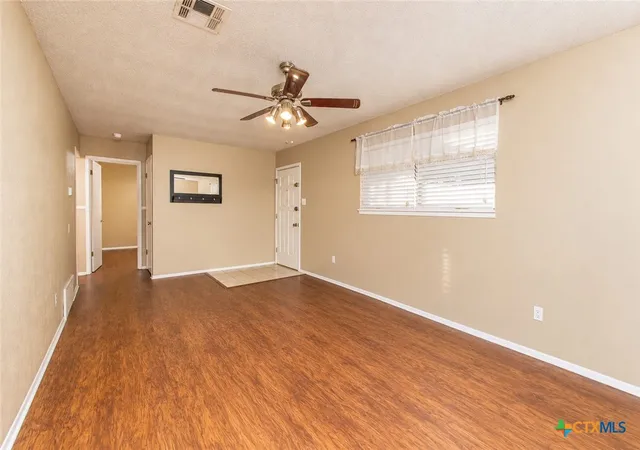 Photo 3 of Single family home for sale at 5411 Tiller Ln, Temple, TX 76502 | MLS# 603560 | Listing updated on 2026-10-06