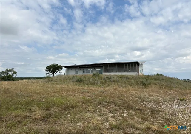 Photo 2 of Single family home for sale at 539 County Rd 2001, Lampasas, TX 76550 | MLS# 603734 | Listing updated on 2026-08-25