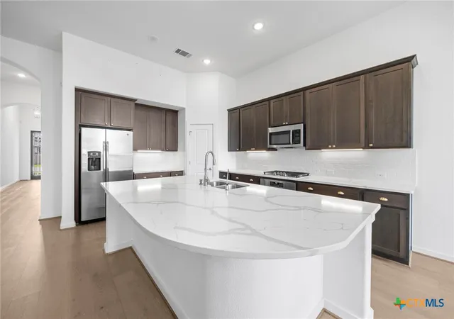 Photo 3 of Single family home for sale at 5724 Toscana Tr, Round Rock, TX 78665 | MLS# 603920 | Listing updated on 2026-09-10