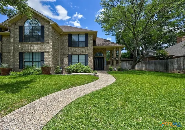 Photo 2 of Single family home for sale at 3006 Stratford Dr, Temple, TX 76502 | MLS# 603015 | Listing updated on 2026-08-31