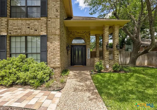 Photo 4 of Single family home for sale at 3006 Stratford Dr, Temple, TX 76502 | MLS# 603015 | Listing updated on 2026-08-31