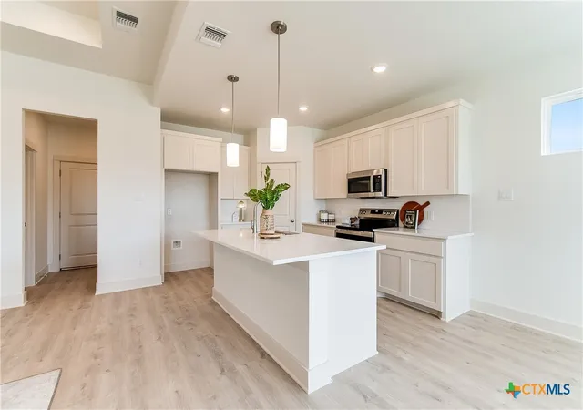 Photo 1 of Single family home for sale at 1986 Rosson St, Nolanville, TX 76559 | MLS# 603914 | Listing updated on 2026-09-01