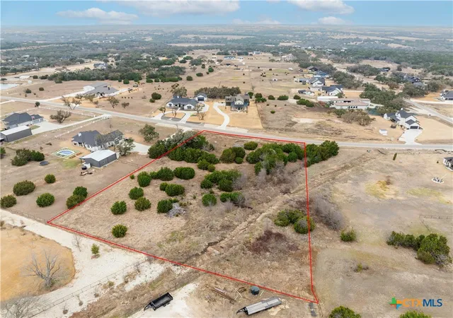 Photo 3 of Sale Pending at 220 Lantana Bud Trl, Liberty Hill, TX 78642 | MLS# 604376 | Listing updated on 2026-09-08