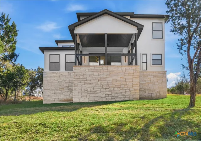 Photo 3 of Single family home for sale at 106 Broken Bow, Marble Falls, TX 78657 | MLS# 601899 | Listing updated on 2026-09-16