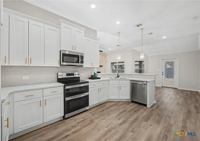 Photo 2 of Single family home for sale at 604 Magnolia Dr, Troy, TX 76579 | MLS# 604782 | Listing updated on 2026-09-01