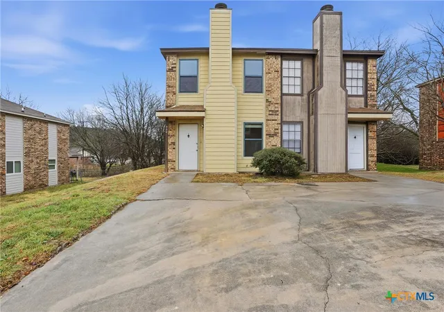 Photo 2 of Sale Pending at 922 N 7th Street, Copperas Cove, TX 76522 | MLS# 604699 | Listing updated on 2026-09-01