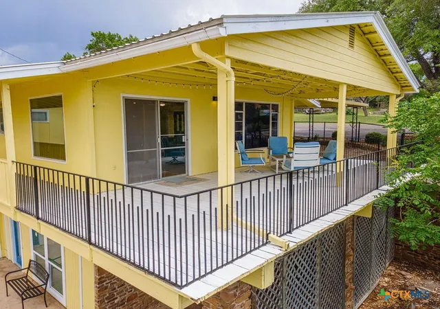 Photo 2 of Single family home for sale at 100 Kings Way, Horseshoe Bay, TX 78657 | MLS# 604845 | Listing updated on 2026-08-18