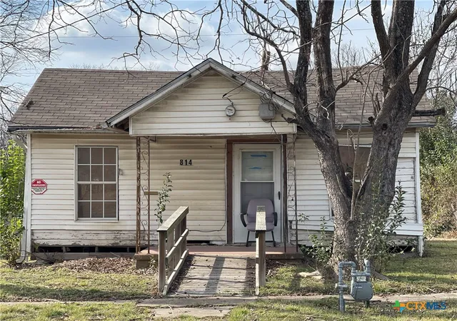 Photo 1 of Single family home for sale at 814 S Terrace St, Temple, TX 76501 | MLS# 604939 | Listing updated on 2026-08-31