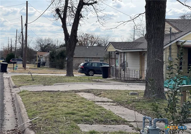 Photo 2 of Single family home for sale at 814 S Terrace St, Temple, TX 76501 | MLS# 604939 | Listing updated on 2026-08-31