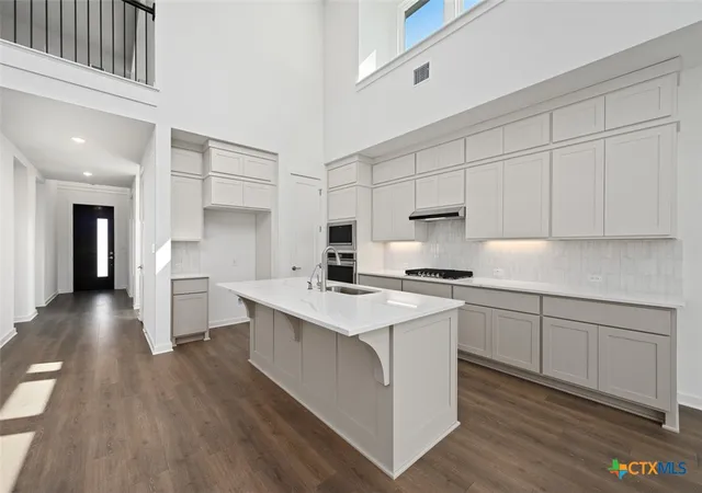Photo 3 of Single family home for sale at 305 Luttrell Ln, Liberty Hill, TX 78642 | MLS# 604965 | Listing updated on 2026-09-04