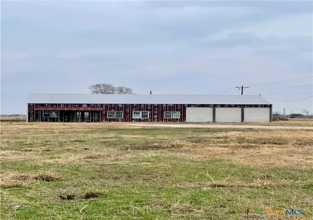 Photo 4 of Single family home for sale at 218 Fm 710, Ganado, TX 77962 | MLS# 605077 | Listing updated on 2026-08-03