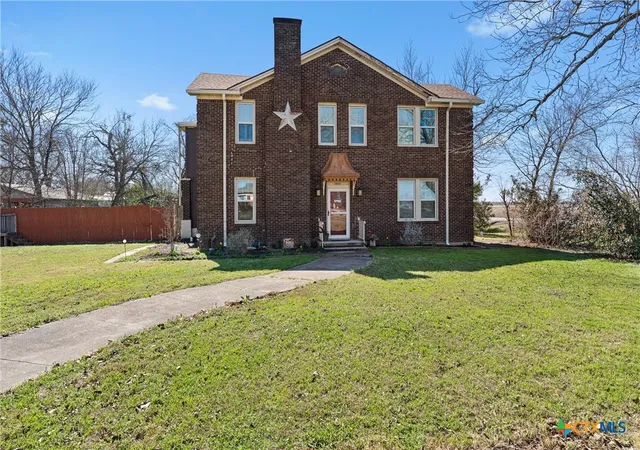 Photo 3 of Single family home for sale at 1543 W Clark St, Bartlett, TX 76511 | MLS# 605429 | Listing updated on 2026-09-30