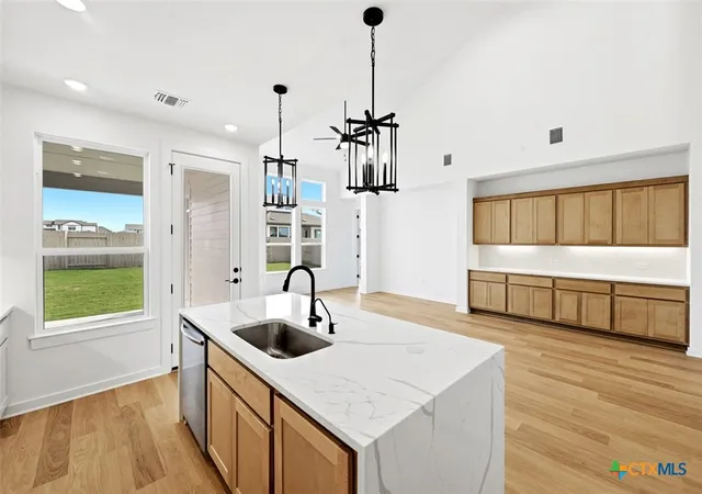 Photo 3 of Single family home for sale at 9612 Golden Lion Dr, Austin, TX 78744 | MLS# 605634 | Listing updated on 2026-09-09