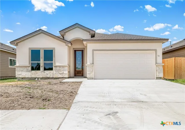 Photo 1 of Single family home for sale at 111 Giacomo Dr, Victoria, TX 77901 | MLS# 605698 | Listing updated on 2026-08-30