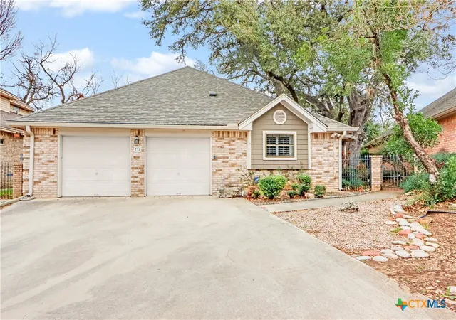 Photo 1 of Single family home for sale at 738 Cedar Pkwy, Seguin, TX 78155 | MLS# 605717 | Listing updated on 2026-09-17