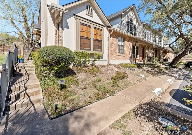 Photo 2 of Condo for sale at 11821 Bittern Holw #12, Austin, TX 78758 | MLS# 605590 | Listing updated on 2026-09-12