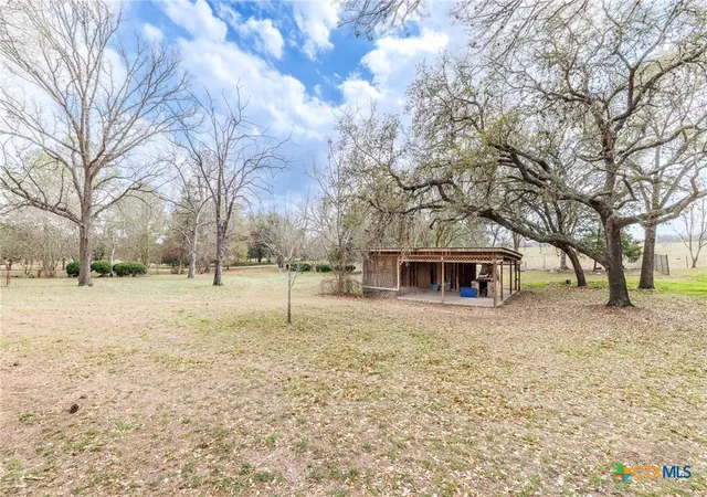 Photo 4 of Single family home for sale at 3603 US Hwy 90a E, Gonzales, TX 78629 | MLS# 605985 | Listing updated on 2026-08-31