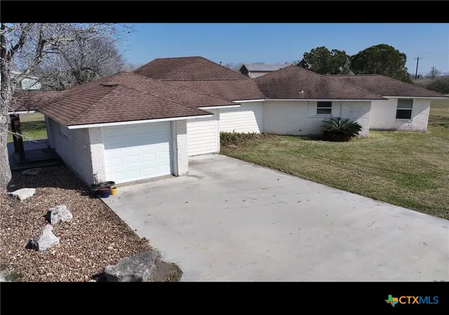 Photo 1 of Sale Pending at 4395 State Hwy 238, Port Lavaca, TX 77979 | MLS# 605295 | Listing updated on 2026-08-03