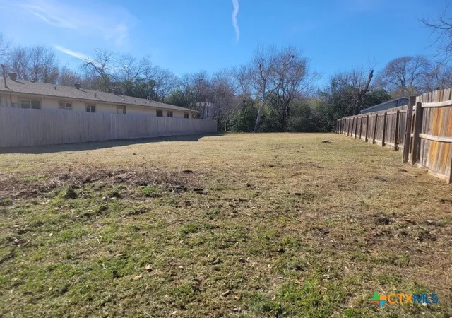 Photo 2 of Land for sale at 5606 1/2 Joe Sayers Ave, Austin, TX 78756 | MLS# 604779 | Listing updated on 2026-09-01