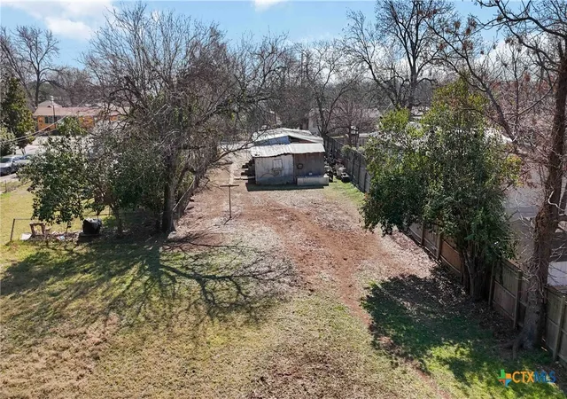 Photo 3 of Single family home for sale at 814 Alabama St, San Marcos, TX 78666 | MLS# 606022 | Listing updated on 2026-08-20