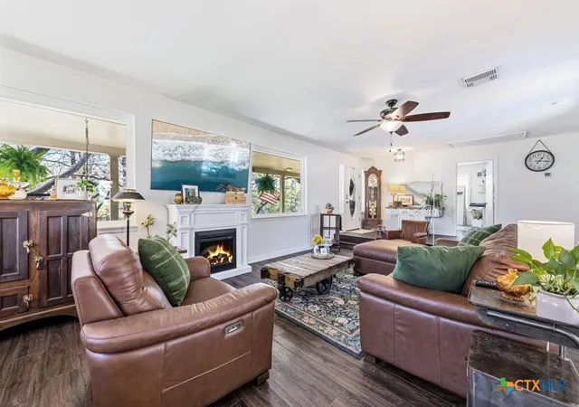Photo 4 of Single family home for sale at 791 Edwards Blvd, New Braunfels, TX 78132 | MLS# 604327 | Listing updated on 2026-09-11