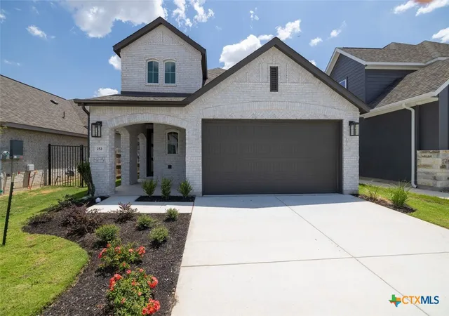Photo 1 of Single family home for sale at 252 Menlo Bnd, Liberty Hill, TX 78642 | MLS# 606382 | Listing updated on 2026-10-05
