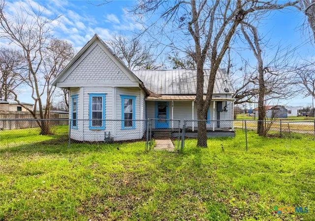 Photo 1 of Single family home for sale at 201 N 10th Street, Buckholts, TX 76518 | MLS# 606463 | Listing updated on 2026-09-10