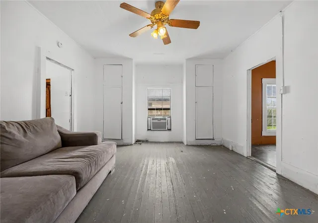 Photo 3 of Single family home for sale at 201 N 10th Street, Buckholts, TX 76518 | MLS# 606463 | Listing updated on 2026-09-10