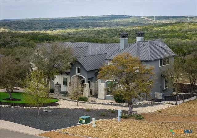 Photo 3 of Single family home for sale at 526 Cantera Ridge, New Braunfels, TX 78132 | MLS# 605972 | Listing updated on 2026-09-09