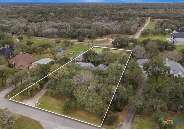 Photo 4 of Single family home for sale at 233 Post Oak Bnd, Inez, TX 77968 | MLS# 605312 | Listing updated on 2026-09-07