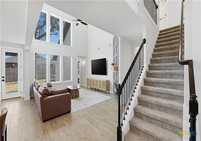 Photo 3 of Single family home for sale at 195 Grand Cyn Way, Kyle, TX 78640 | MLS# 606650 | Listing updated on 2026-10-01