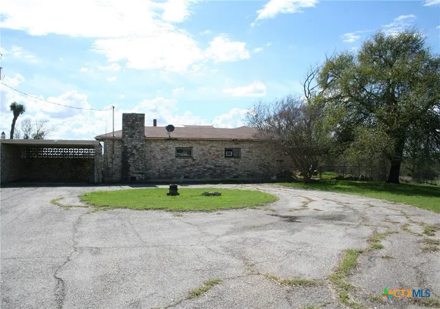 Photo 3 of Single family home for sale at 3402 Little Nolan Rd, Killeen, TX 76542 | MLS# 607030 | Listing updated on 2026-09-15